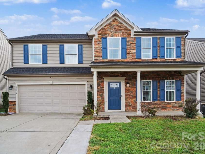 10924 Tailwater Street, Davidson, NC 28036.  MLS# CAR4411527, YatesRealty ID 45750. 