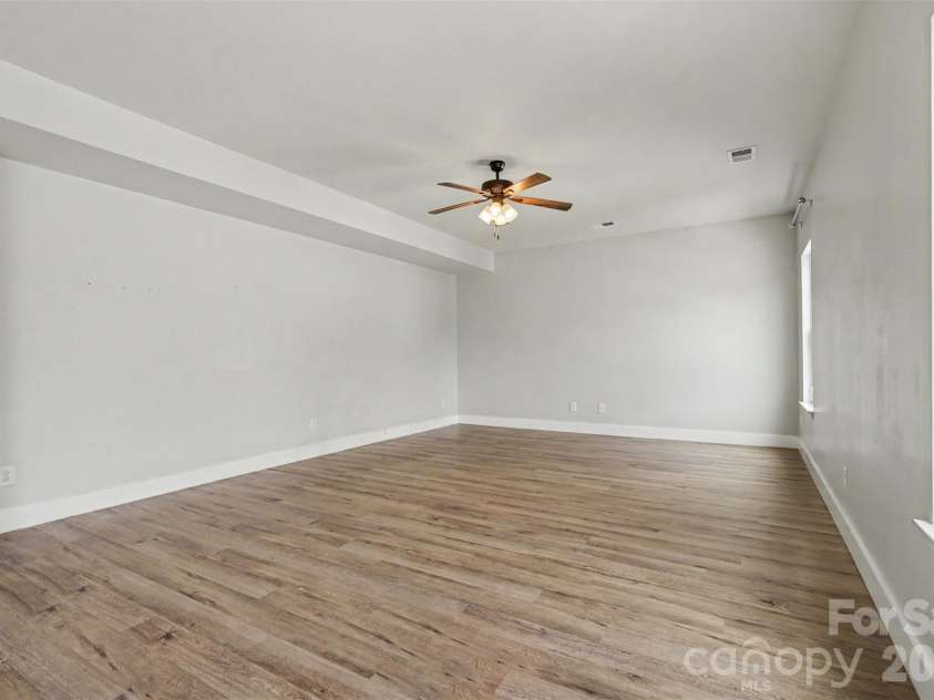 10924 Tailwater Street, Davidson, NC 28036.  MLS# CAR4411527, YatesRealty ID 45750. 