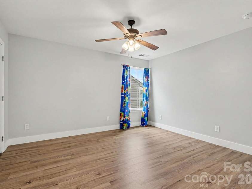 10924 Tailwater Street, Davidson, NC 28036.  MLS# CAR4411527, YatesRealty ID 45750. 