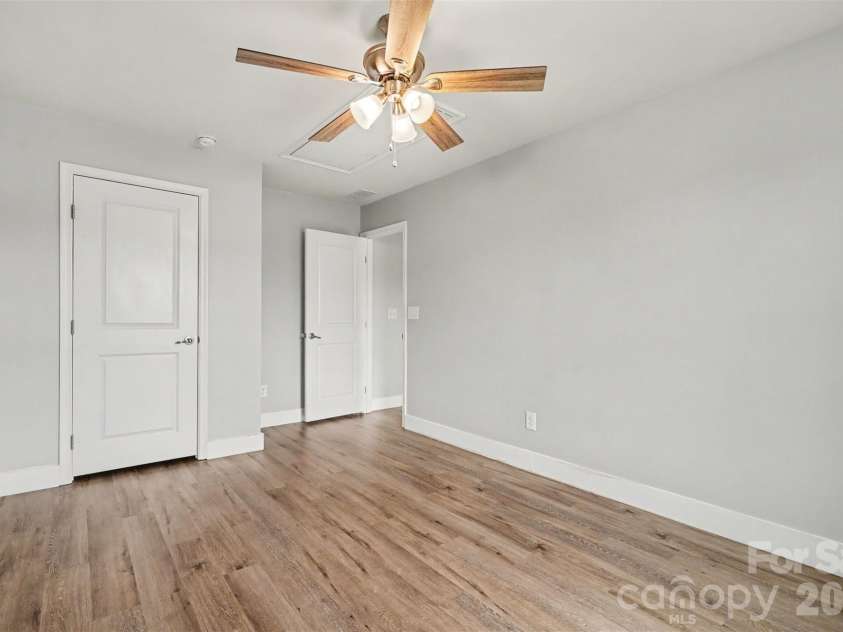 10924 Tailwater Street, Davidson, NC 28036.  MLS# CAR4411527, YatesRealty ID 45750. 