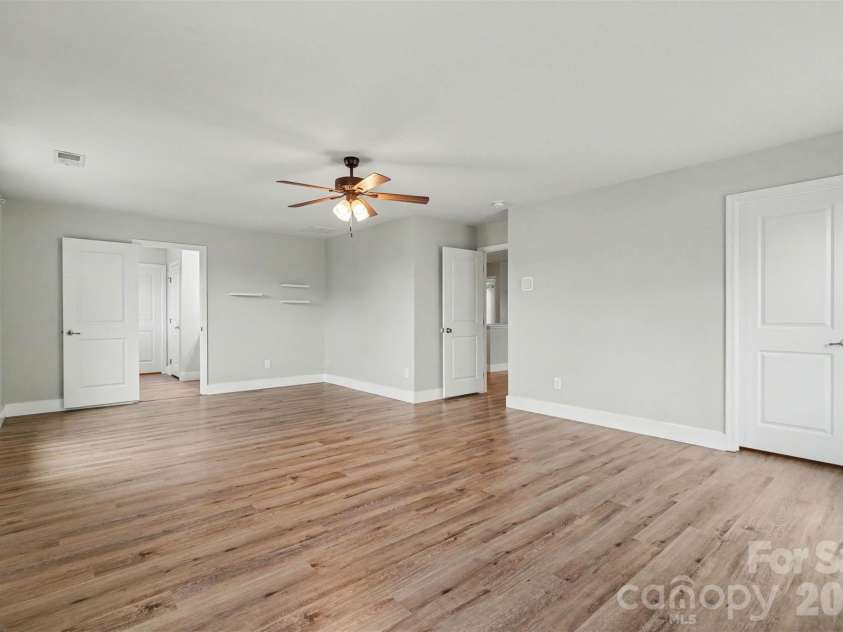 10924 Tailwater Street, Davidson, NC 28036.  MLS# CAR4411527, YatesRealty ID 45750. 