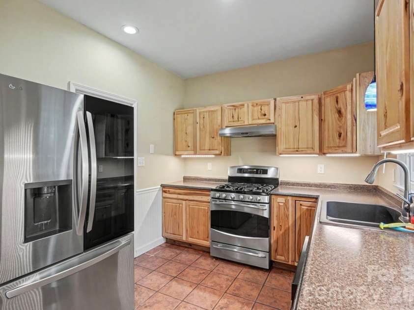4176 Peyton Court, Concord, NC 28027.  MLS# CAR4406944, YatesRealty ID 45752. 
