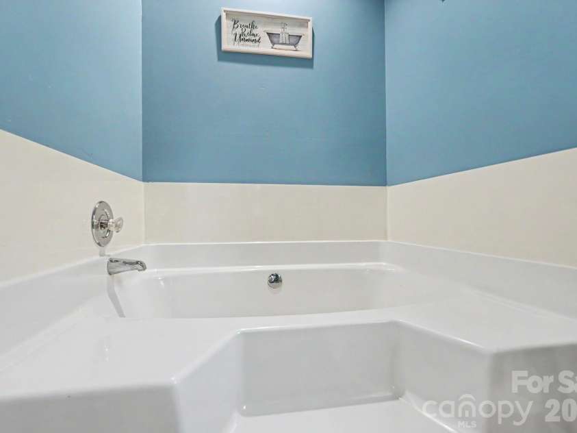 4176 Peyton Court, Concord, NC 28027.  MLS# CAR4406944, YatesRealty ID 45752. 