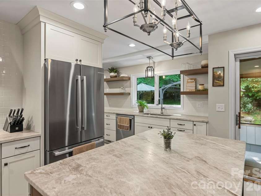 10 Brook Forest Drive, Arden, NC 28704.  MLS# CAR4415849, YatesRealty ID 45754. 