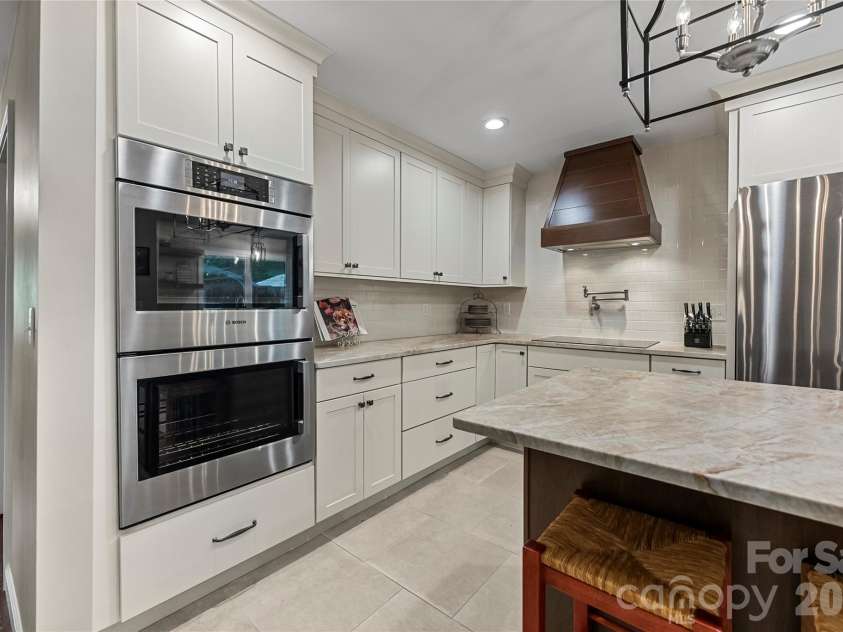 10 Brook Forest Drive, Arden, NC 28704.  MLS# CAR4415849, YatesRealty ID 45754. 