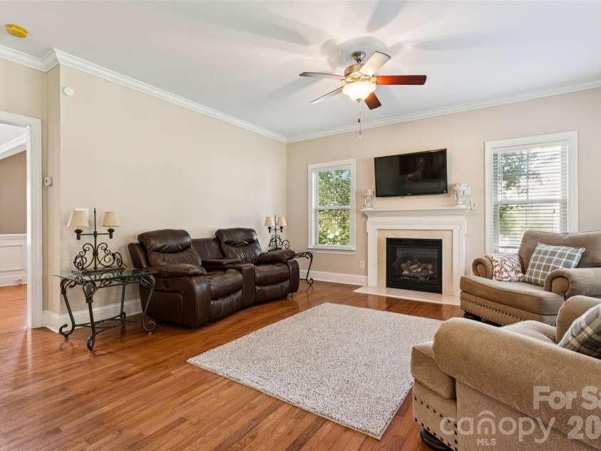 447 Shelby Ann Lane, Rock Hill, SC 29732.  MLS# CAR4414883, YatesRealty ID 45755. 