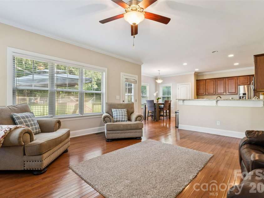 447 Shelby Ann Lane, Rock Hill, SC 29732.  MLS# CAR4414883, YatesRealty ID 45755. 