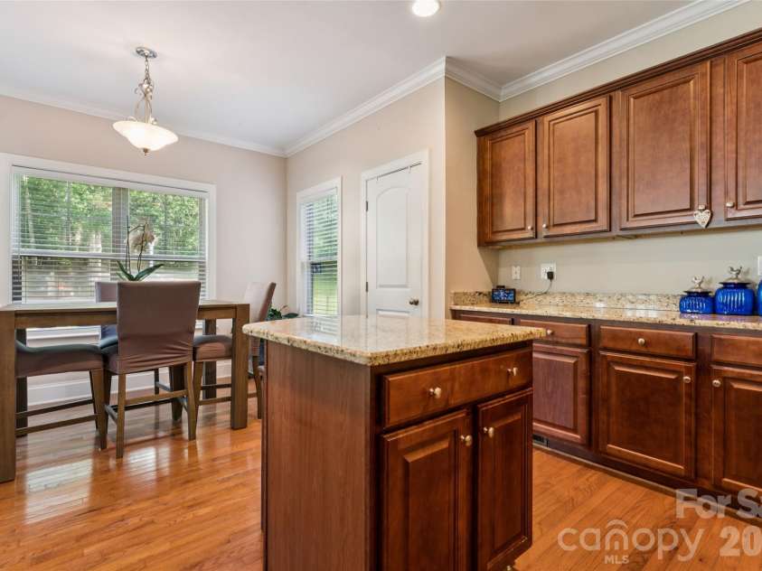 447 Shelby Ann Lane, Rock Hill, SC 29732.  MLS# CAR4414883, YatesRealty ID 45755. 