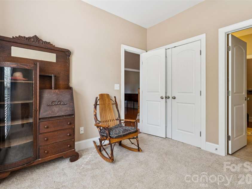 447 Shelby Ann Lane, Rock Hill, SC 29732.  MLS# CAR4414883, YatesRealty ID 45755. 