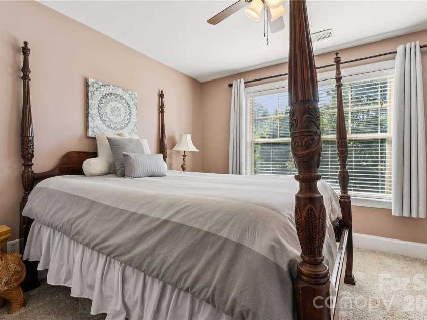 447 Shelby Ann Lane, Rock Hill, SC 29732.  MLS# CAR4414883, YatesRealty ID 45755. 