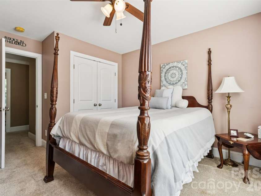 447 Shelby Ann Lane, Rock Hill, SC 29732.  MLS# CAR4414883, YatesRealty ID 45755. 