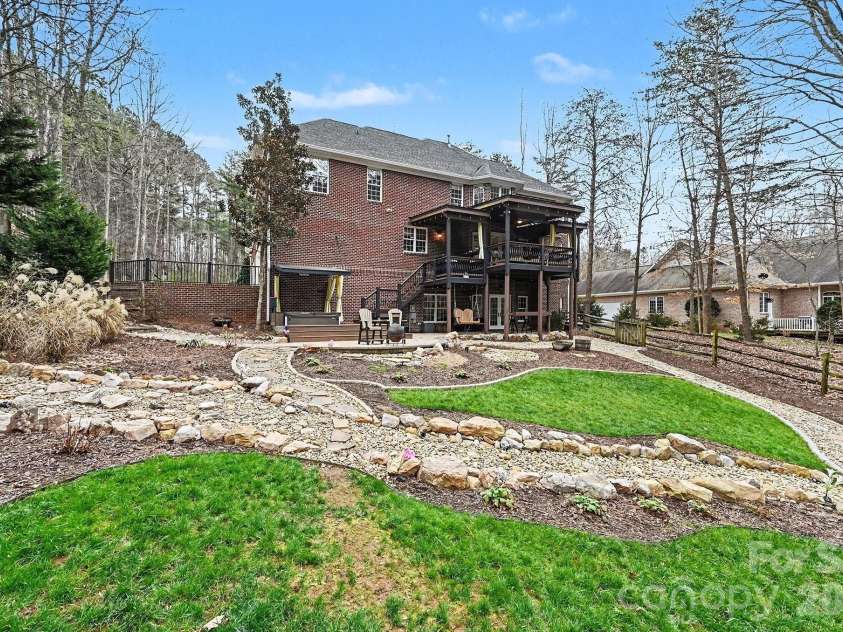 134 Palmer Marsh Place, Mooresville, NC 28117.  MLS# CAR4340552, YatesRealty ID 4576. 