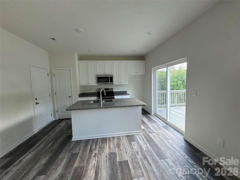 111 Carrisa Lane, Troutman, NC 28166.  MLS# CAR4416889, YatesRealty ID 45763. 