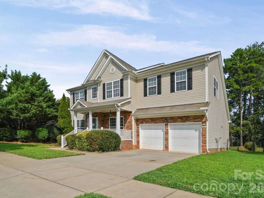417 Stowe Road, Belmont, NC 28012.  MLS# CAR4414659, YatesRealty ID 45766. 