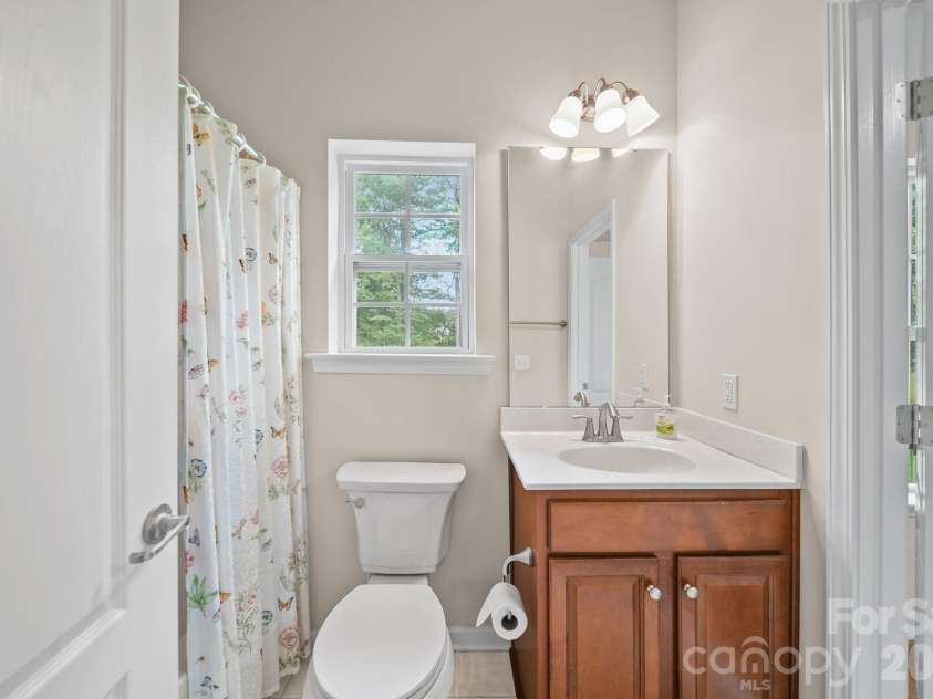417 Stowe Road, Belmont, NC 28012.  MLS# CAR4414659, YatesRealty ID 45766. 