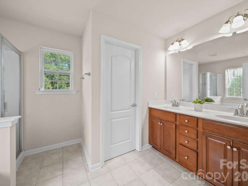 417 Stowe Road, Belmont, NC 28012.  MLS# CAR4414659, YatesRealty ID 45766. 