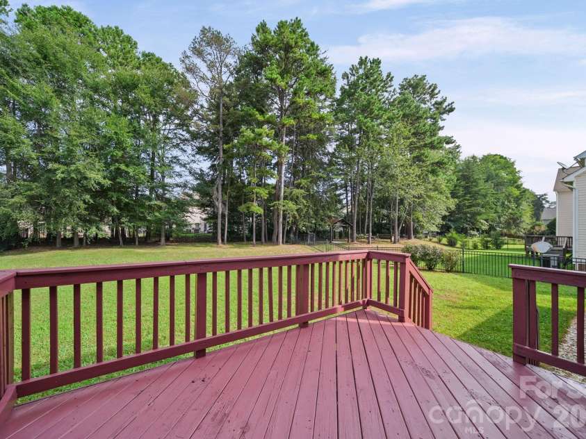 417 Stowe Road, Belmont, NC 28012.  MLS# CAR4414659, YatesRealty ID 45766. 