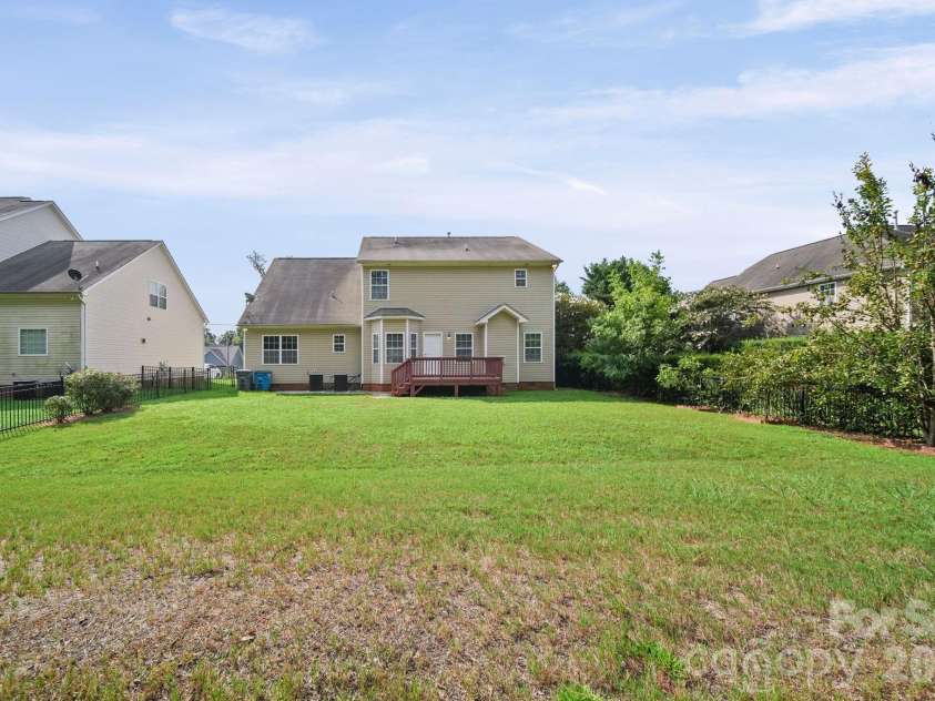 417 Stowe Road, Belmont, NC 28012.  MLS# CAR4414659, YatesRealty ID 45766. 