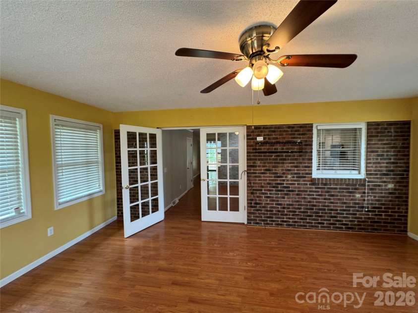 804 Lauras Lane, Albemarle, NC 28001.  MLS# CAR4416908, YatesRealty ID 45768. 