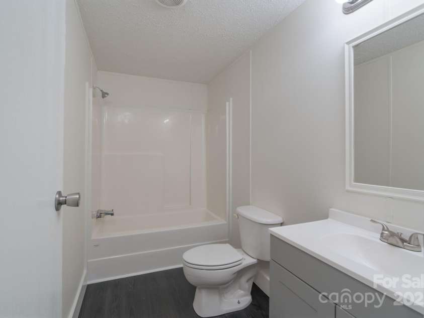 574 Pamela Road, York, SC 29745.  MLS# CAR4240157, YatesRealty ID 4577. Bath 3