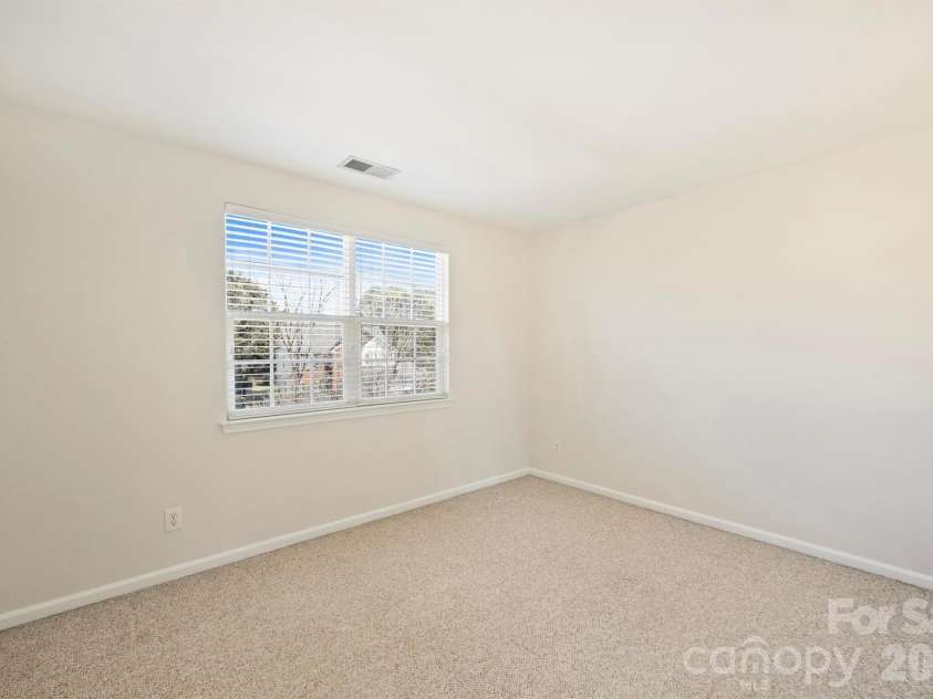 9528 Autumn Applause Drive, Charlotte, NC 28277.  MLS# CAR4340499, YatesRealty ID 4577. Bedroom 4