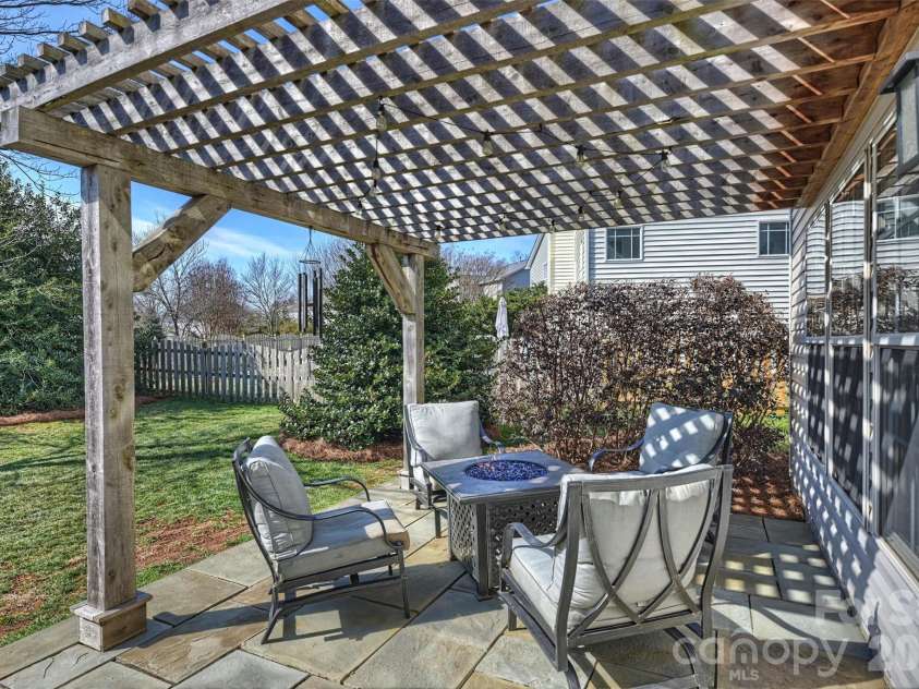 9528 Autumn Applause Drive, Charlotte, NC 28277.  MLS# CAR4340499, YatesRealty ID 4577. Pergola