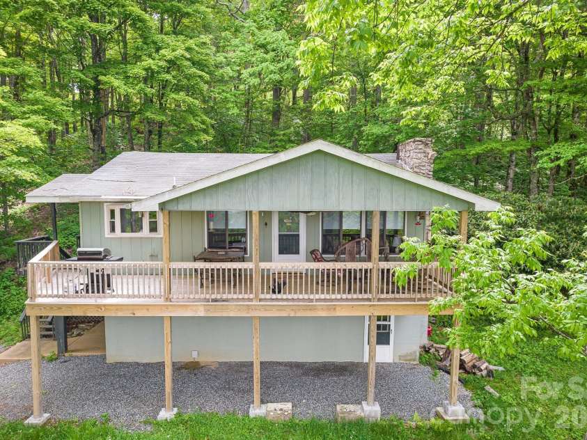 170 Lucas Lane, Mars Hill, NC 28754.  MLS# CAR4416538, YatesRealty ID 45770. 