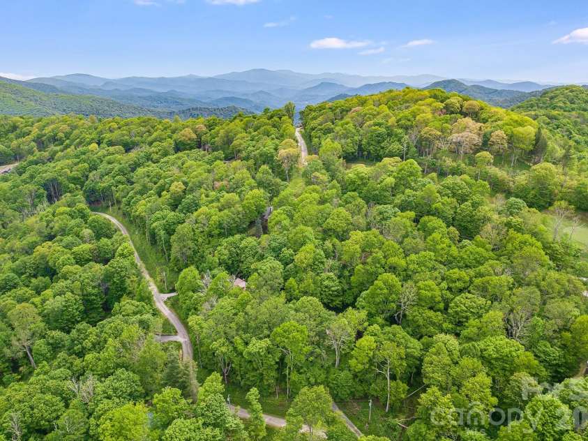170 Lucas Lane, Mars Hill, NC 28754.  MLS# CAR4416538, YatesRealty ID 45770. 