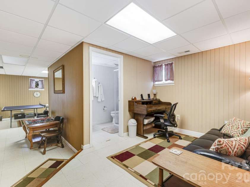 170 Lucas Lane, Mars Hill, NC 28754.  MLS# CAR4416538, YatesRealty ID 45770. 