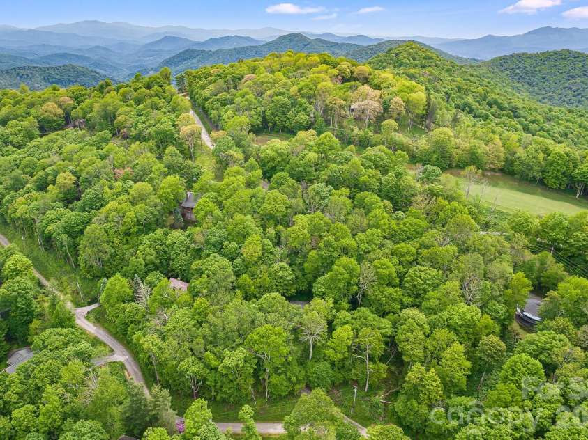 170 Lucas Lane, Mars Hill, NC 28754.  MLS# CAR4416538, YatesRealty ID 45770. 