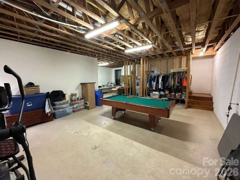 51 Browning Drive, Taylorsville, NC 28681.  MLS# CAR4412918, YatesRealty ID 45771. 
