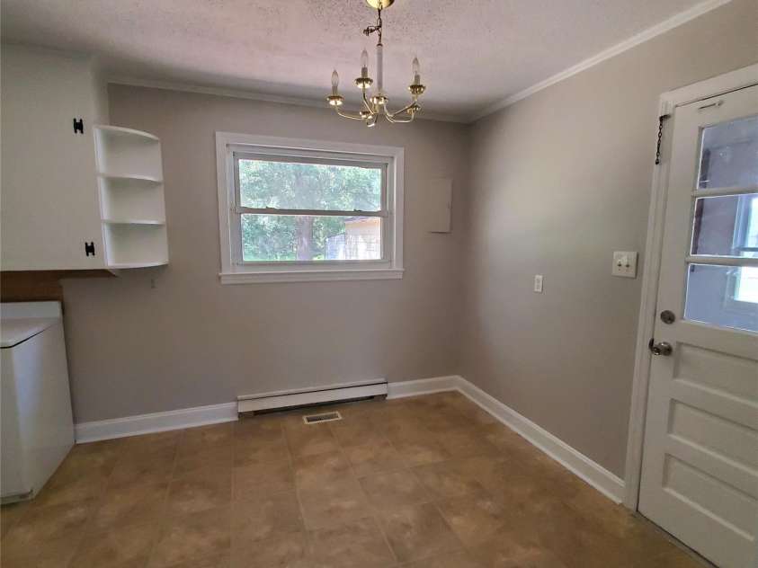 203 Dry Dock Loop, Mooresville, NC 28115.  MLS# CAR4416648, YatesRealty ID 45775. Dining