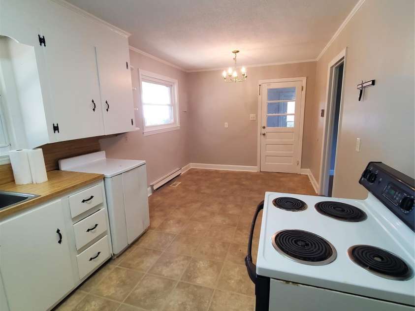 203 Dry Dock Loop, Mooresville, NC 28115.  MLS# CAR4416648, YatesRealty ID 45775. Kitchen