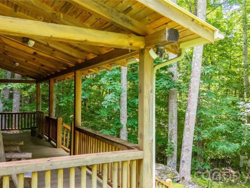 400 Amber Drive, Bakersville, NC 28075.  MLS# CAR4413405, YatesRealty ID 45778. 