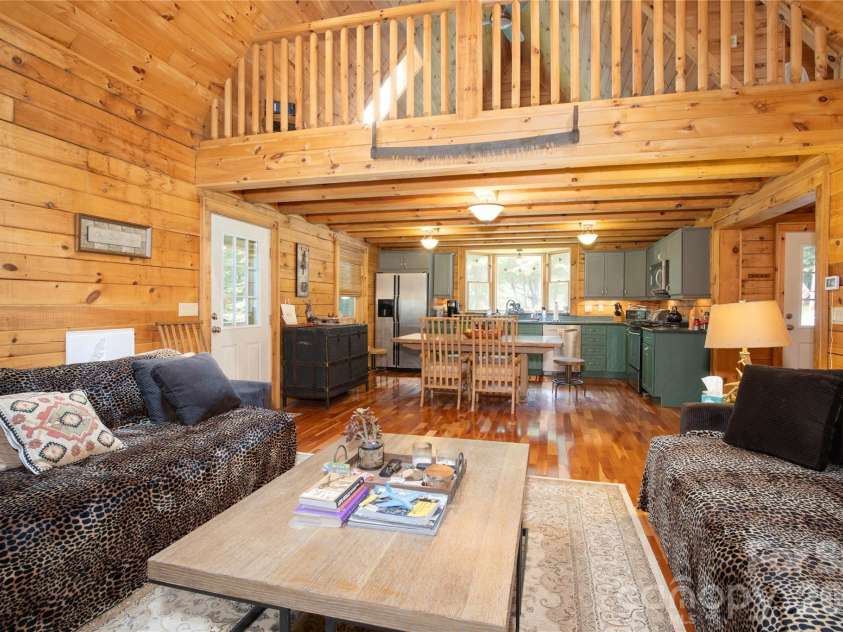 400 Amber Drive, Bakersville, NC 28075.  MLS# CAR4413405, YatesRealty ID 45778. 