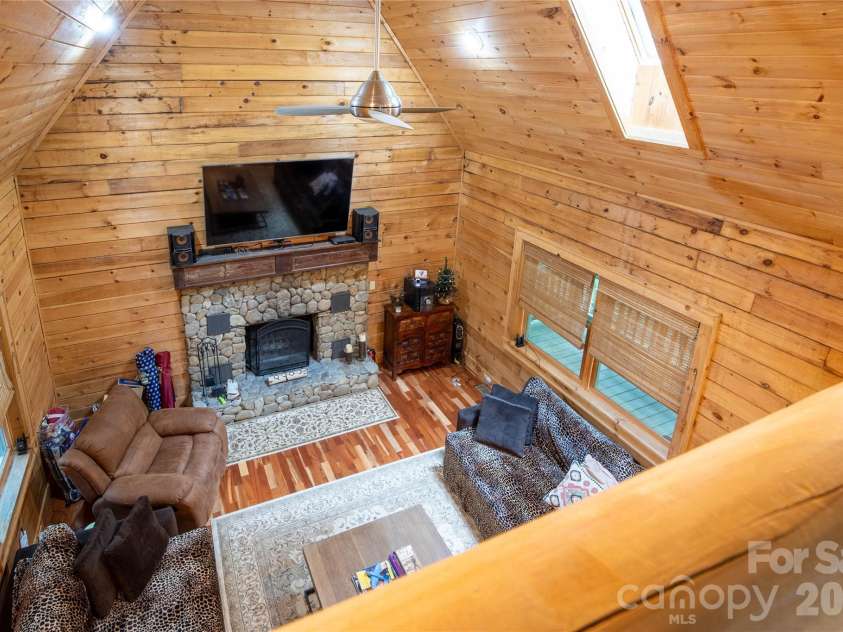400 Amber Drive, Bakersville, NC 28075.  MLS# CAR4413405, YatesRealty ID 45778. 