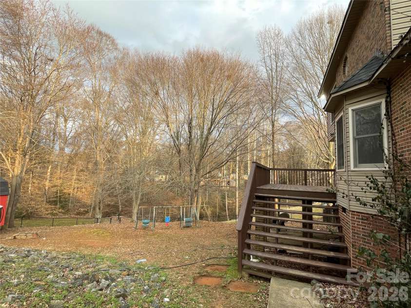 138 Walking Horse Run, Stanley, NC 28164.  MLS# CAR4345885, YatesRealty ID 4578. 