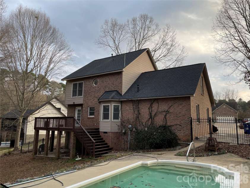 138 Walking Horse Run, Stanley, NC 28164.  MLS# CAR4345885, YatesRealty ID 4578. 