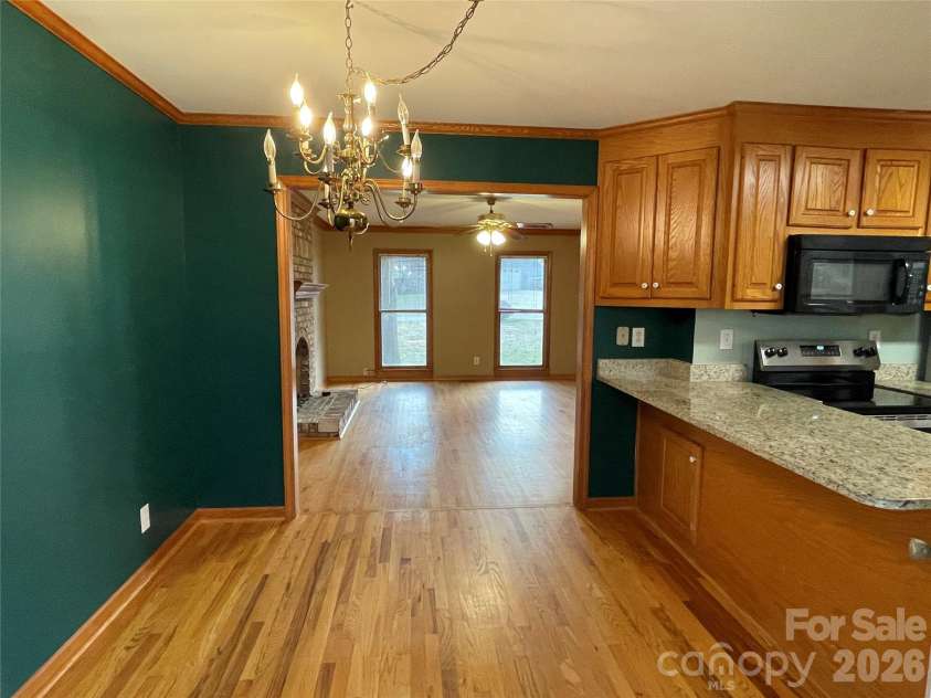 138 Walking Horse Run, Stanley, NC 28164.  MLS# CAR4345885, YatesRealty ID 4578. 