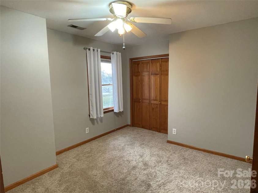 138 Walking Horse Run, Stanley, NC 28164.  MLS# CAR4345885, YatesRealty ID 4578. 