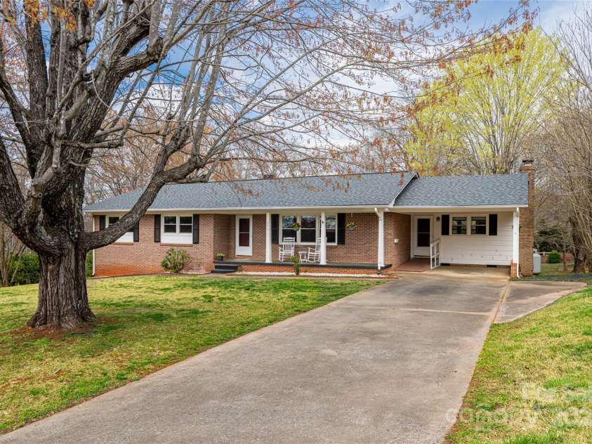 153 Brookwood Drive, Spindale, NC 28160.  MLS# CAR4241815, YatesRealty ID 4578. 