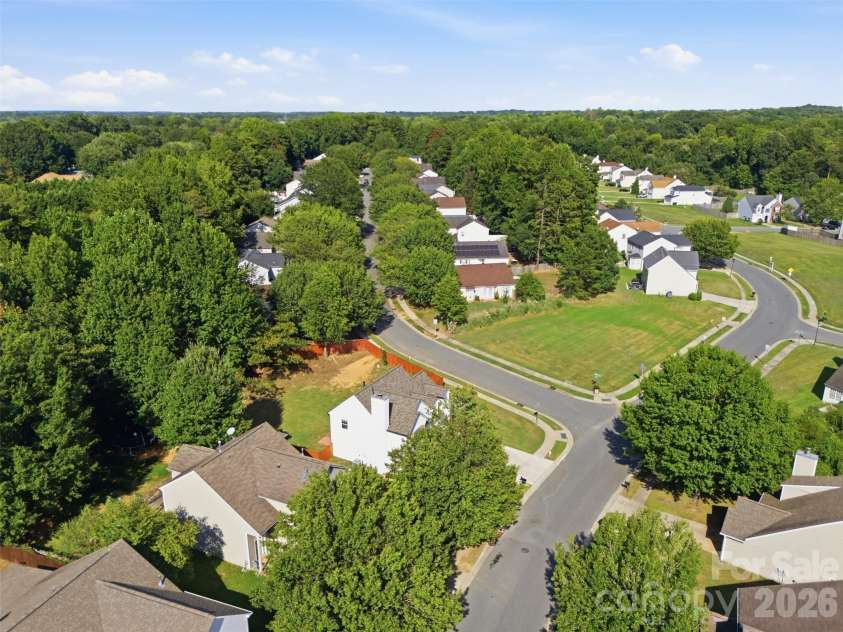 7204 Hidden Creek Drive, Charlotte, NC 28214.  MLS# CAR4416721, YatesRealty ID 45780. 