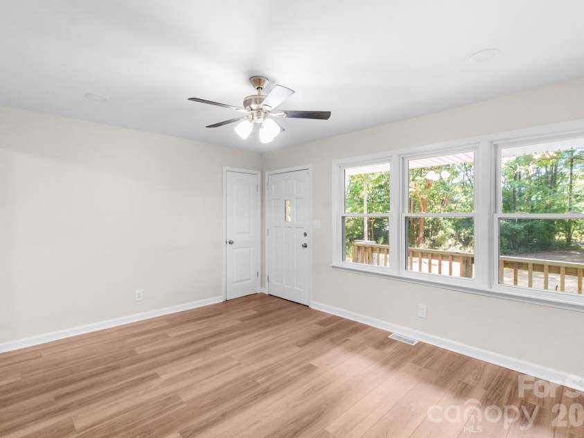 2177 Thornwell Road, Lancaster, SC 29720.  MLS# CAR4392268, YatesRealty ID 45783. 