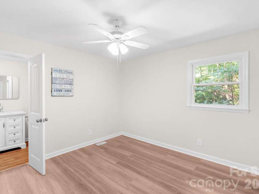 2177 Thornwell Road, Lancaster, SC 29720.  MLS# CAR4392268, YatesRealty ID 45783. 