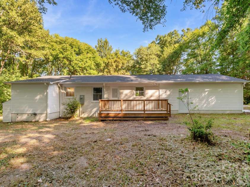 2177 Thornwell Road, Lancaster, SC 29720.  MLS# CAR4392268, YatesRealty ID 45783. 