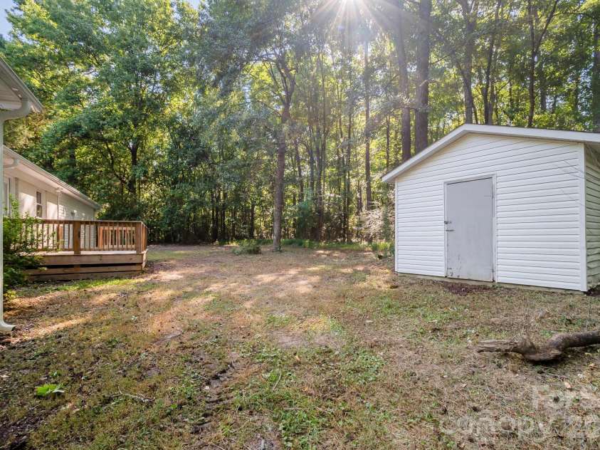 2177 Thornwell Road, Lancaster, SC 29720.  MLS# CAR4392268, YatesRealty ID 45783. 