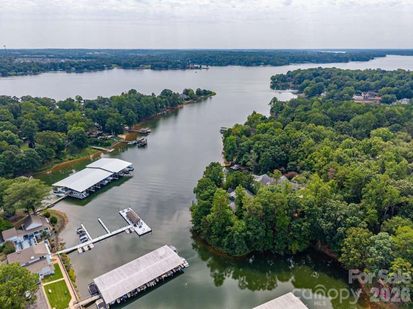 182 Riverview Terrace, Clover, SC 29710.  MLS# CAR4415689, YatesRealty ID 45784. 
