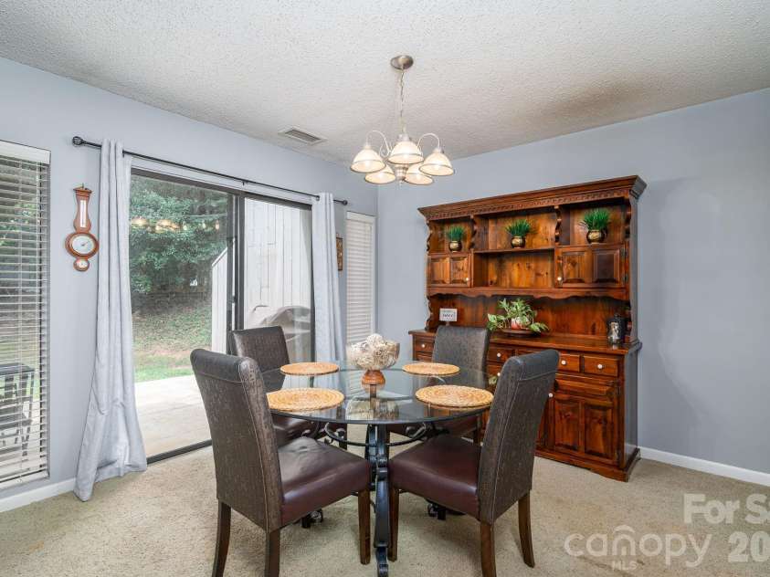 182 Riverview Terrace, Clover, SC 29710.  MLS# CAR4415689, YatesRealty ID 45784. 