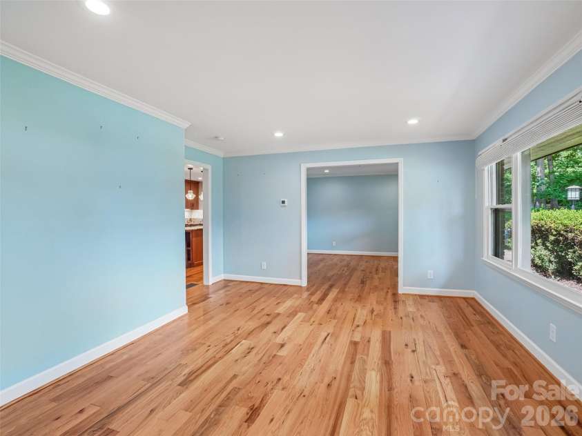 11 Ridgewood Avenue, Weaverville, NC 28787.  MLS# CAR4413198, YatesRealty ID 45785. 