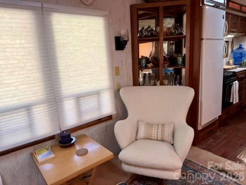 284 Aqua Vista Loop, Waynesville, NC 28786.  MLS# CAR4415824, YatesRealty ID 45787. 
